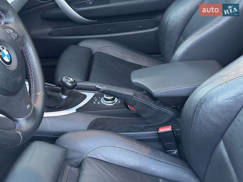 Купе BMW 1 Series 2009 в Киеве