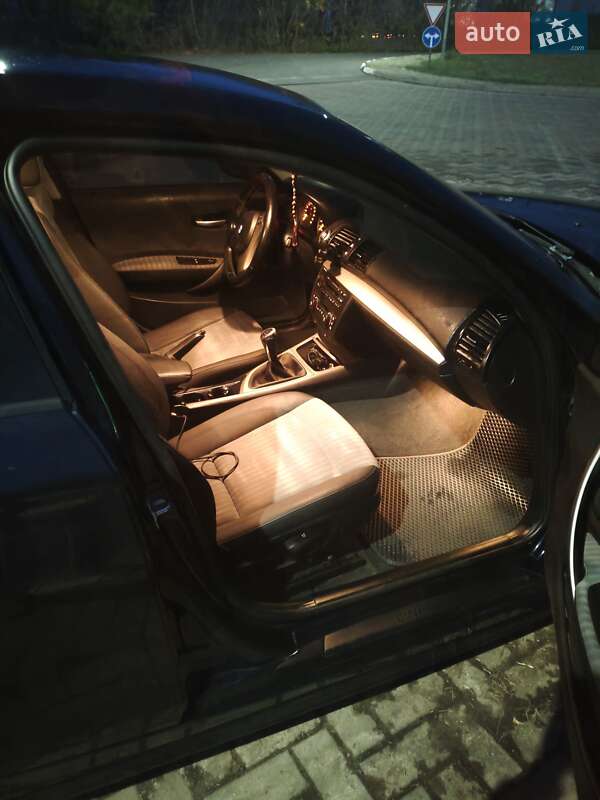 Хэтчбек BMW 1 Series 2006 в Черкассах фото 8 Хэтчбек BMW 1 Series 2006 в Черкассах