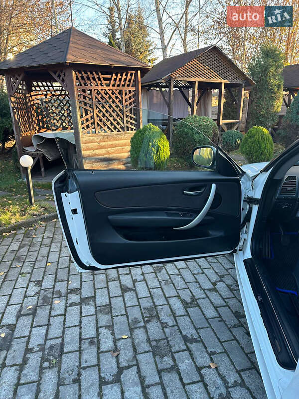 Хетчбек BMW 1 Series 2010 в Львові