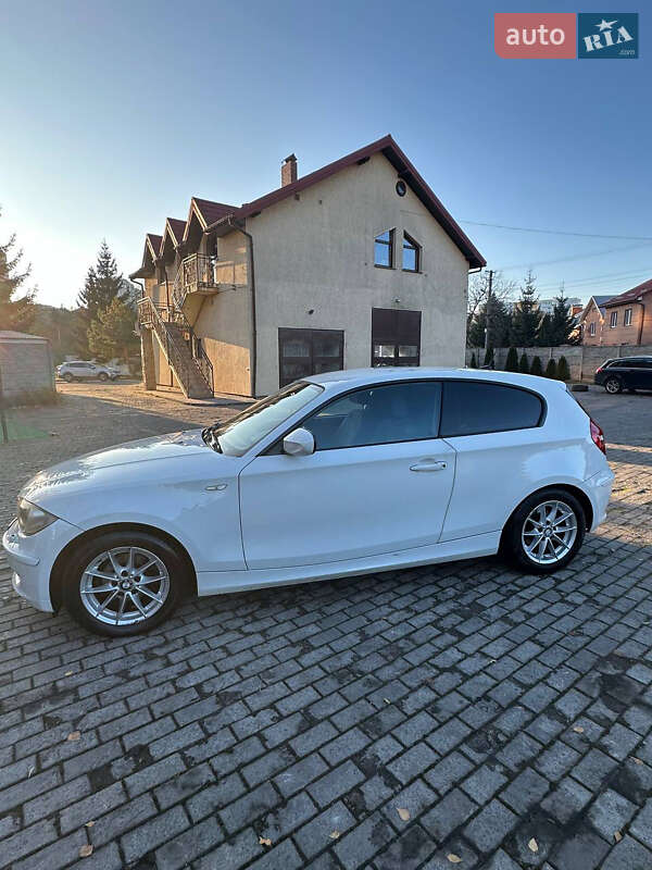 Хетчбек BMW 1 Series 2010 в Львові