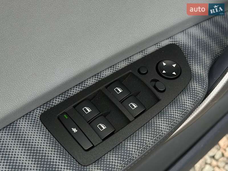 Хэтчбек BMW 1 Series 2004 в Днепре