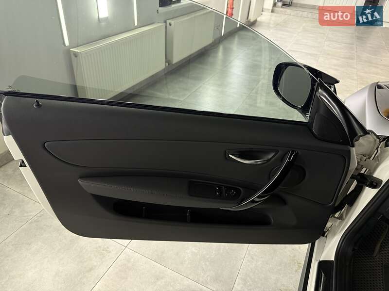 Купе BMW 1 Series 2012 в Киеве