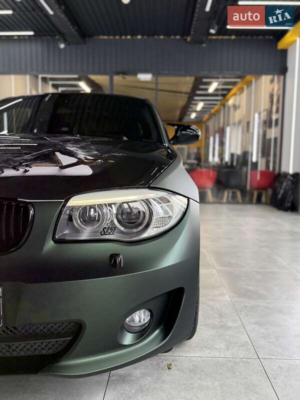 Купе BMW 1 Series 2012 в Киеве