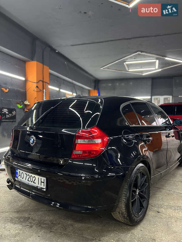 Хэтчбек BMW 1 Series 2007 в Харькове фото 5 Хэтчбек BMW 1 Series 2007 в Харькове