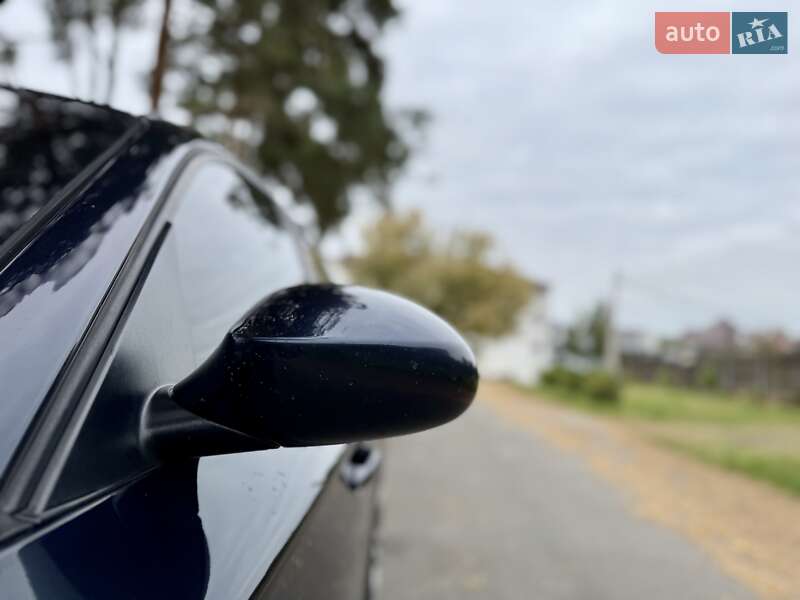 Хэтчбек BMW 1 Series 2006 в Киеве