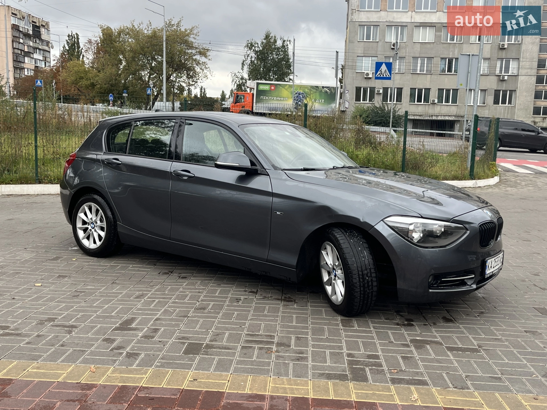 2011 BMW 1er - мініатюра 2