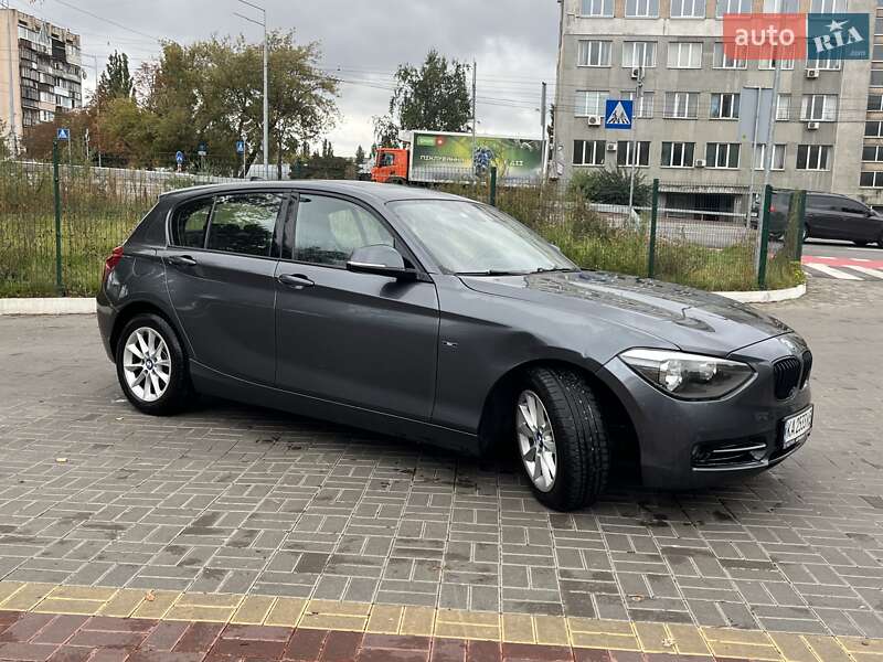Хэтчбек BMW 1 Series 2011 в Киеве фото 2 Хэтчбек BMW 1 Series 2011 в Киеве
