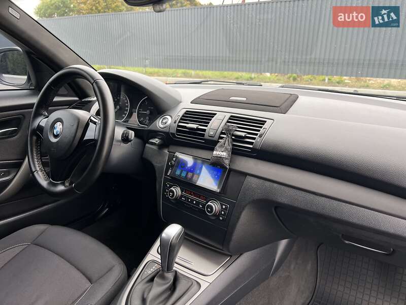 Хэтчбек BMW 1 Series 2010 в Богуславе фото 67 Хэтчбек BMW 1 Series 2010 в Богуславе