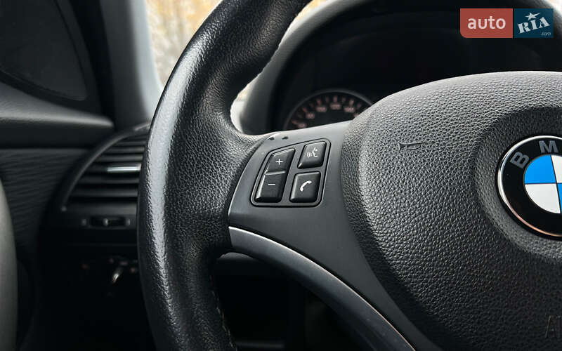 Хетчбек BMW 1 Series 2010 в Львові