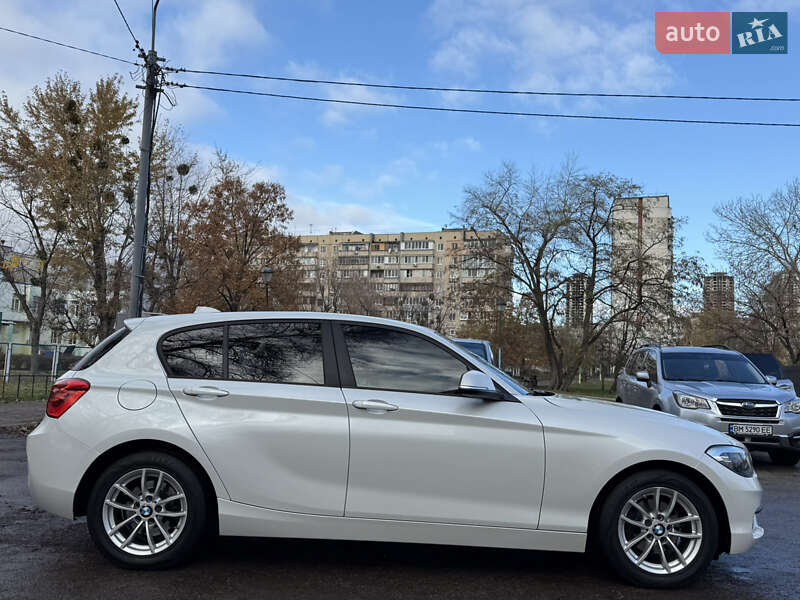 Хэтчбек BMW 1 Series 2018 в Киеве фото 8 Хэтчбек BMW 1 Series 2018 в Киеве