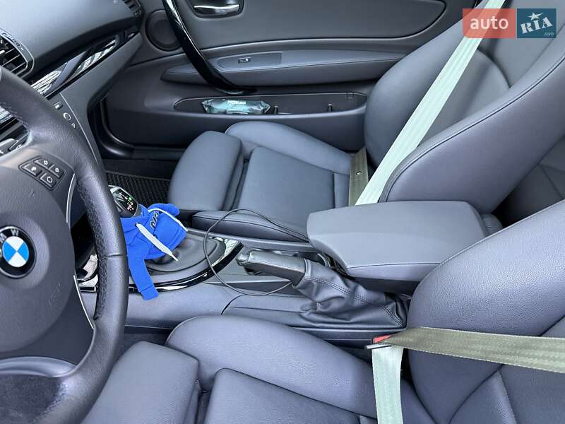 Купе BMW 1 Series 2012 в Киеве