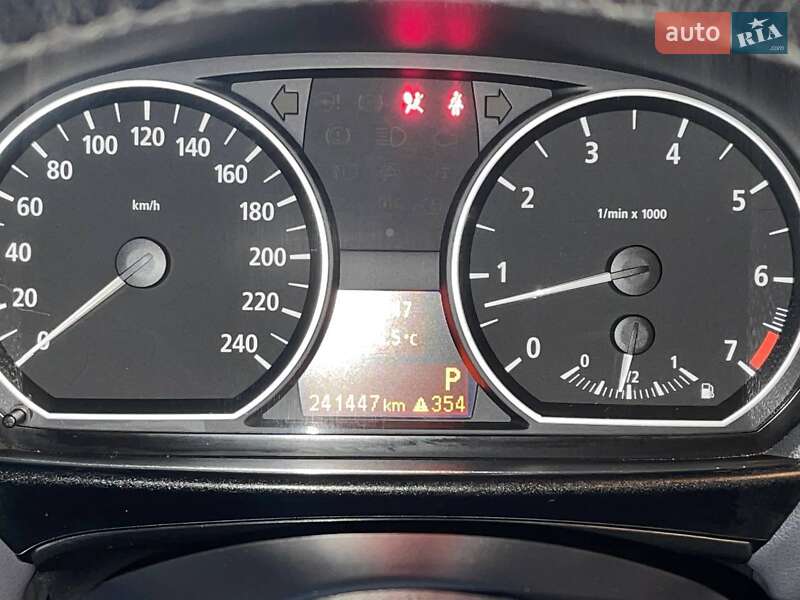 Хэтчбек BMW 1 Series 2005 в Светловодске фото 16 Хэтчбек BMW 1 Series 2005 в Светловодске