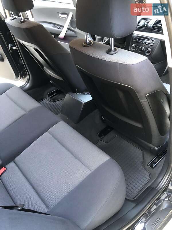 Хэтчбек BMW 1 Series 2006 в Калуше фото 12 Хэтчбек BMW 1 Series 2006 в Калуше