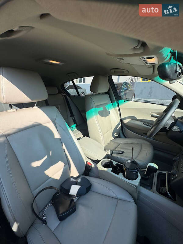 Хэтчбек BMW 1 Series 2006 в Вышгороде