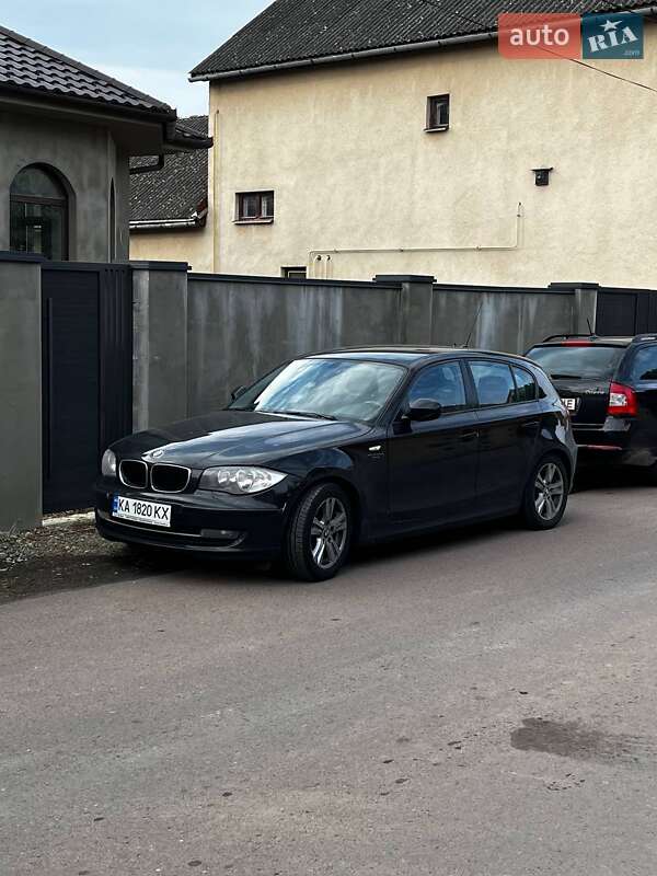 BMW 1 Series 2011