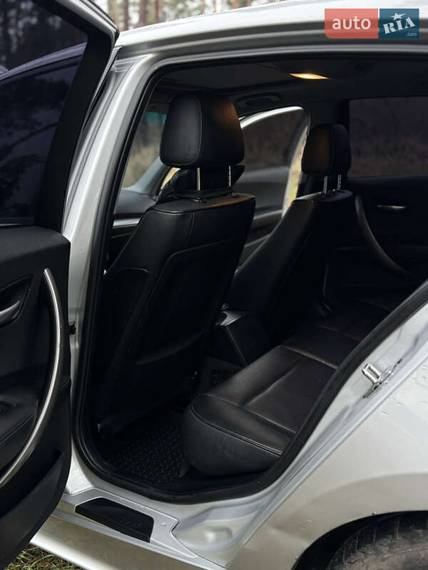 Хэтчбек BMW 1 Series 2006 в Житомире