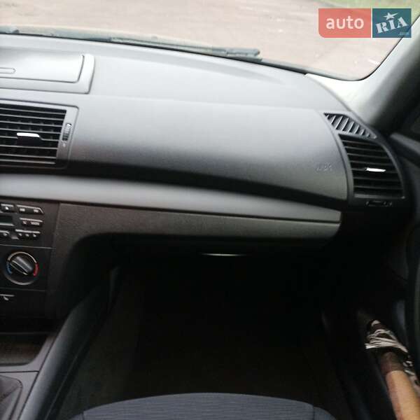 Хэтчбек BMW 1 Series 2007 в Житомире фото 37 Хэтчбек BMW 1 Series 2007 в Житомире
