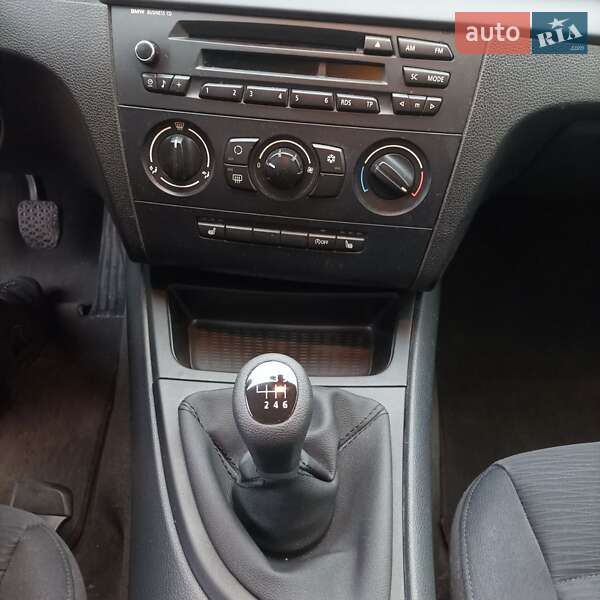 Хэтчбек BMW 1 Series 2007 в Житомире фото 39 Хэтчбек BMW 1 Series 2007 в Житомире