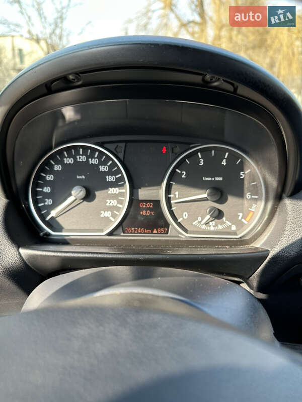 Хетчбек BMW 1 Series 2006 в Івано-Франківську