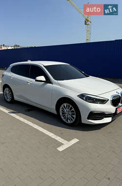 Хетчбек BMW 1 Series 2020 в Львові