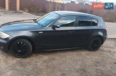 Хэтчбек BMW 1 Series 2006 в Киеве