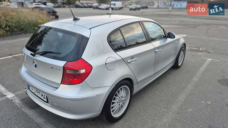 Хэтчбек BMW 1 Series 2007 в Киеве фото 6 Хэтчбек BMW 1 Series 2007 в Киеве