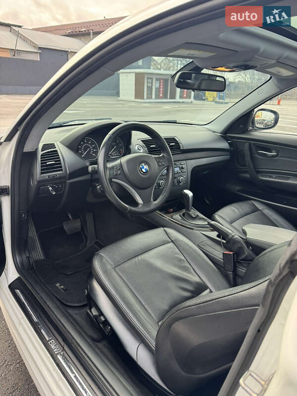 Купе BMW 1 Series 2011 в Киеве