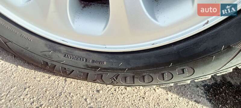 Хэтчбек BMW 1 Series 2005 в Одессе