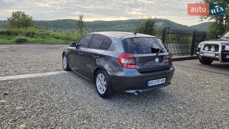 Хэтчбек BMW 1 Series 2005 в Тячеве фото 9 Хэтчбек BMW 1 Series 2005 в Тячеве