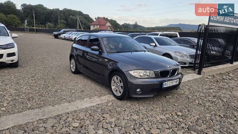Хэтчбек BMW 1 Series 2005 в Тячеве фото 12 Хэтчбек BMW 1 Series 2005 в Тячеве