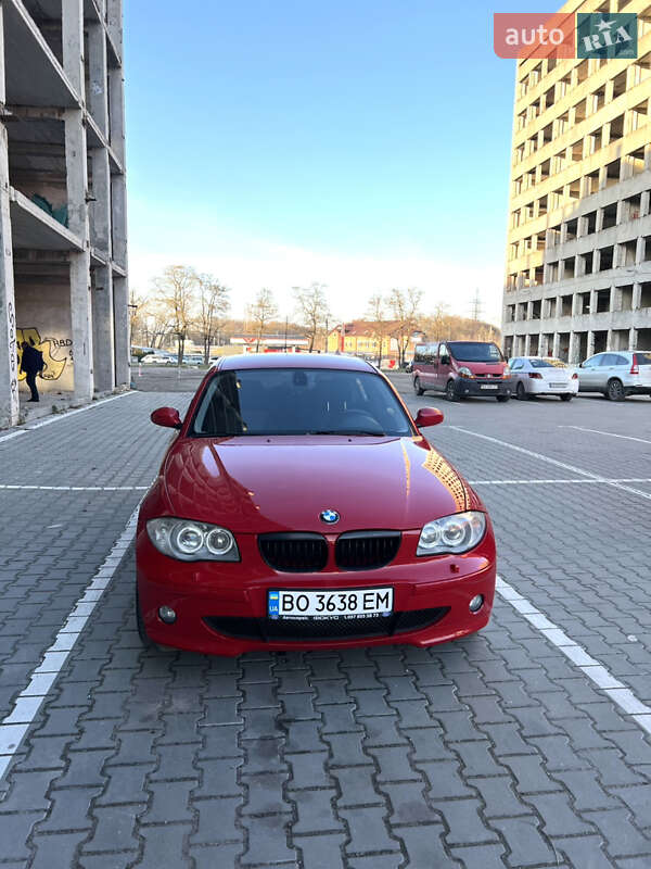 BMW 1 Series 2005