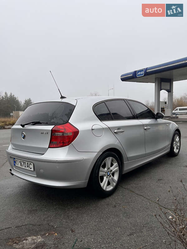Хэтчбек BMW 1 Series 2009 в Житомире фото 6 Хэтчбек BMW 1 Series 2009 в Житомире