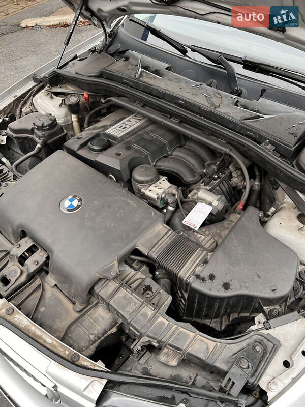 Хэтчбек BMW 1 Series 2009 в Житомире фото 17 Хэтчбек BMW 1 Series 2009 в Житомире