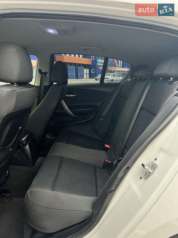 Хетчбек BMW 1 Series 2007 в Запоріжжі фото 14 Хетчбек BMW 1 Series 2007 в Запоріжжі