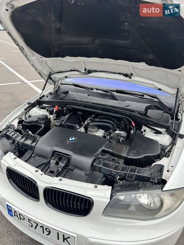 Хетчбек BMW 1 Series 2007 в Запоріжжі фото 20 Хетчбек BMW 1 Series 2007 в Запоріжжі