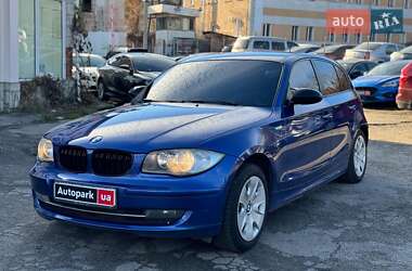 Хэтчбек BMW 1 Series 2008 в Виннице
