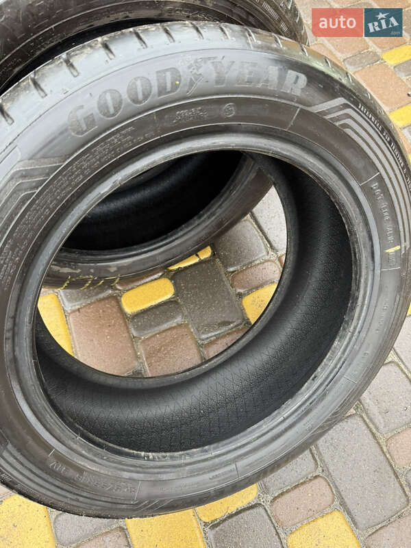 Хетчбек BMW 1 Series 2010 в Бобровиці