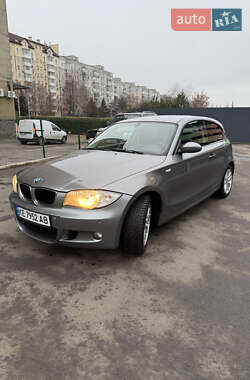 Хетчбек BMW 1 Series 2009 в Дніпрі
