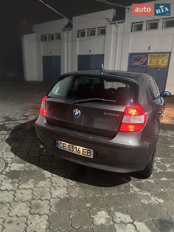 Хетчбек BMW 1 Series 2005 в Чернівцях фото 28 Хетчбек BMW 1 Series 2005 в Чернівцях