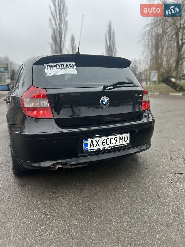Хэтчбек BMW 1 Series 2004 в Киеве фото 16 Хэтчбек BMW 1 Series 2004 в Киеве