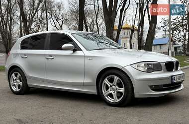 Хэтчбек BMW 1 Series 2008 в Каменском