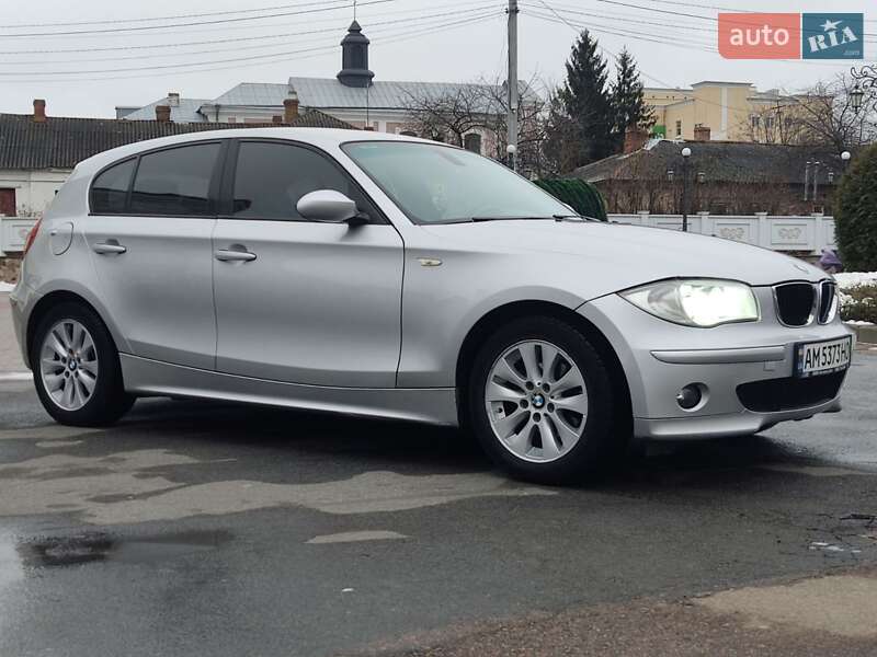 Хетчбек BMW 1 Series 2006 в Бердичеві
