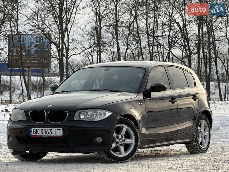 Хэтчбек BMW 1 Series 2005 в Днепре