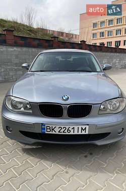Хетчбек BMW 1 Series 2004 в Рівному