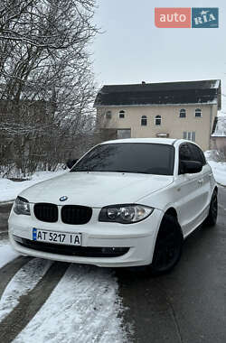 Хэтчбек BMW 1 Series 2009 в Ивано-Франковске