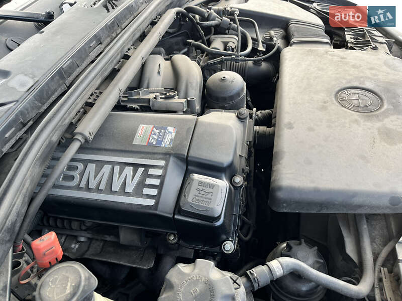 Хэтчбек BMW 1 Series 2006 в Киеве фото 13 Хэтчбек BMW 1 Series 2006 в Киеве