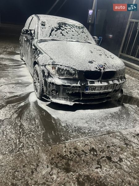 Хэтчбек BMW 1 Series 2004 в Киеве