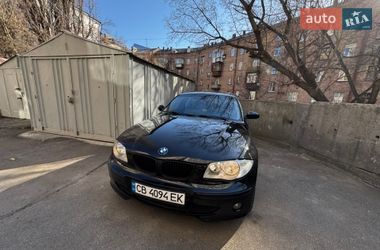 Хэтчбек BMW 1 Series 2004 в Киеве