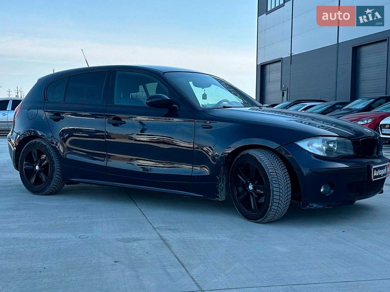 Хэтчбек BMW 1 Series 2006 в Львове