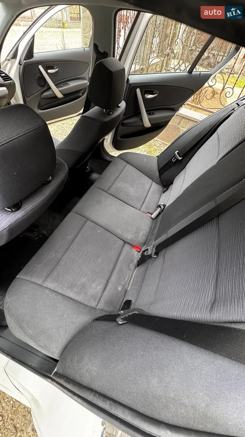 2010 BMW 1er - мініатюра 15